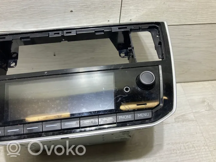 Volkswagen Up Radio/CD/DVD/GPS head unit 1s0035869b