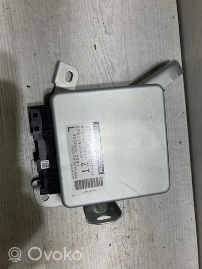 Toyota Yaris Power steering control unit/module 896500D334