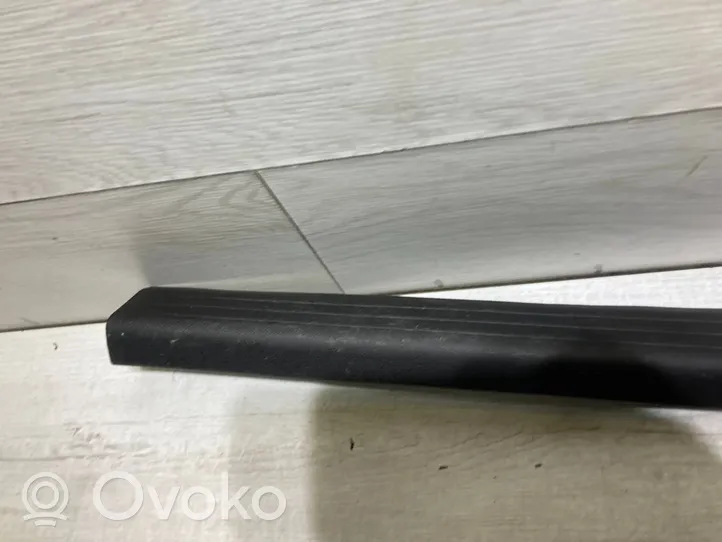 Renault Clio V side skirts sill cover 469517556R