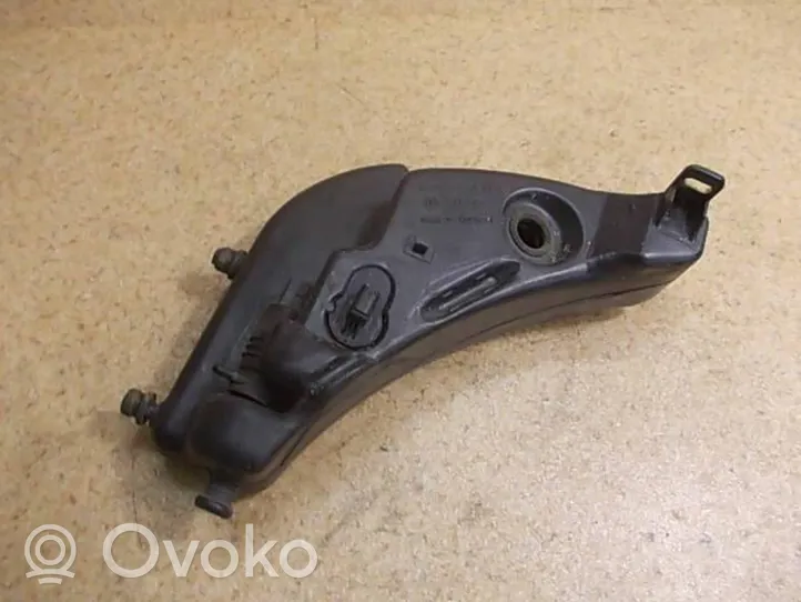 Porsche 911 996 Réservoir de liquide lave-glace 996528575