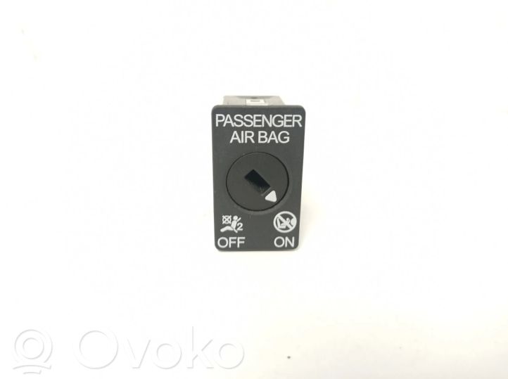 5Q0919237 Volkswagen Golf VIII Passenger airbag on/off switch, 14.16 ...