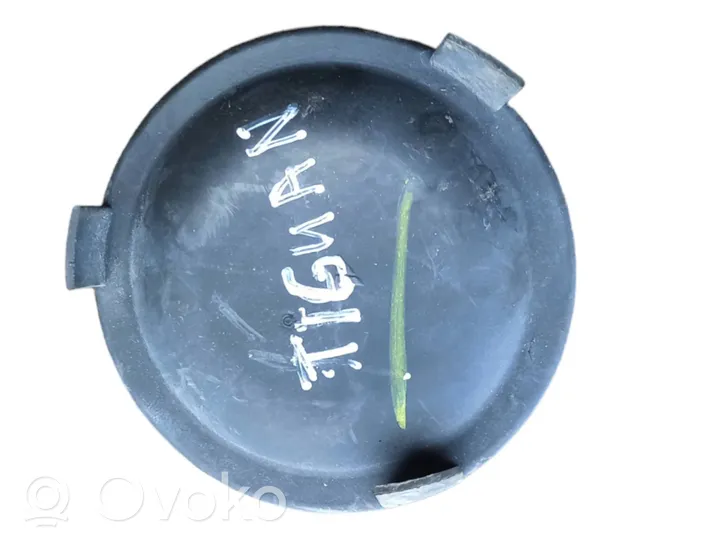 Volkswagen Tiguan Headlight/headlamp dust cover 1300516068