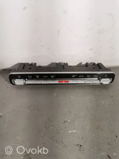 Mercedes-Benz A W177 AMG Panel klimatyzacji A2479053402