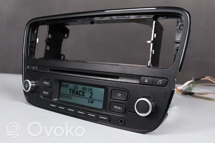 Skoda Citigo Radio/CD/DVD/GPS-pääyksikkö 1ST035156B