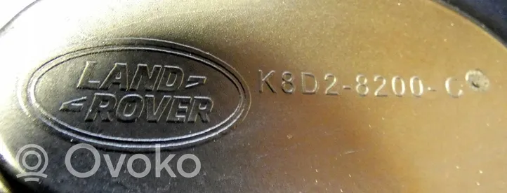 Land Rover Evoque I Etupuskurin ylempi jäähdytinsäleikkö K8D2-8200-C