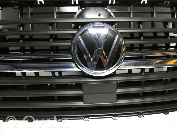 Volkswagen Multivan T6 Griglia superiore del radiatore paraurti anteriore 7LA853651C