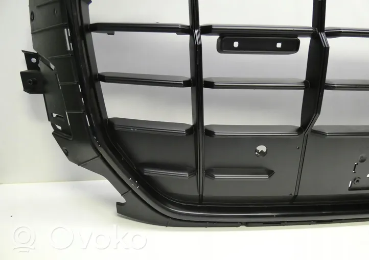 Audi Q8 Maskownica / Grill / Atrapa górna chłodnicy 4M8853651A