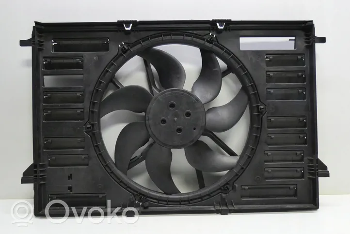 Volkswagen Golf VIII Kale ventilateur de radiateur refroidissement moteur 5WA121205