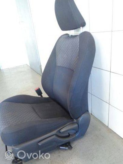 Toyota Yaris Sėdynių komplektas 