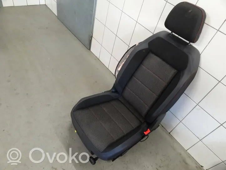 Volkswagen T-Roc Sedile anteriore del passeggero 