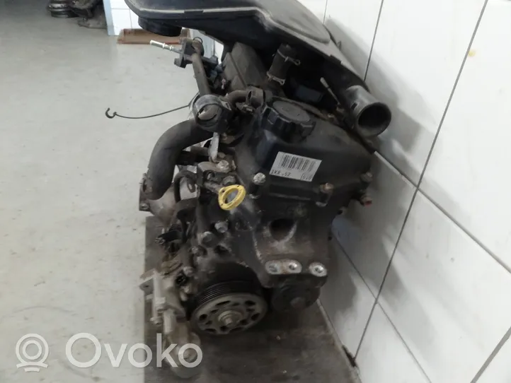 Toyota Aygo AB10 Moottori 1KR-B52