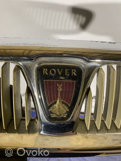 Rover 214 - 216 - 220 Grille calandre supérieure de pare-chocs avant 