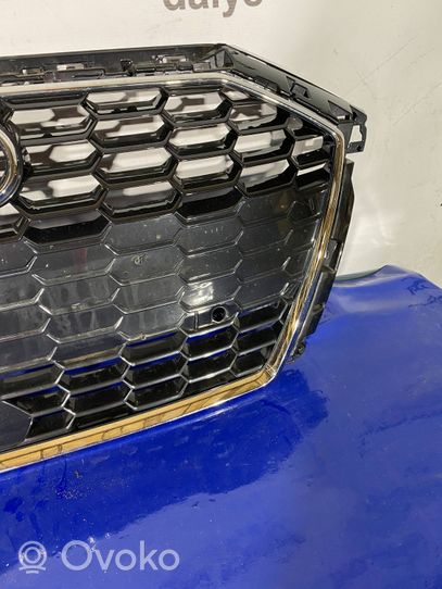 Audi A3 8Y Maskownica / Grill / Atrapa górna chłodnicy 8Y0853651B