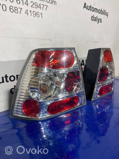 Volkswagen Bora Set di luci posteriori 
