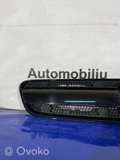 Opel Vectra C Front bumper upper radiator grill 13123491