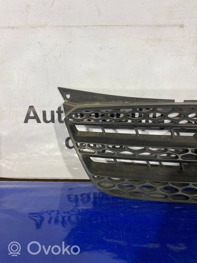 KIA Picanto Maskownica / Grill / Atrapa górna chłodnicy 8635007500