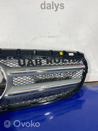 Mercedes-Benz B W246 W242 Grille calandre supérieure de pare-chocs avant A2468880460