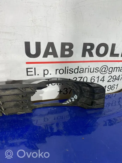 Audi A8 S8 D3 4E Mascherina inferiore del paraurti anteriore 4E0807681B