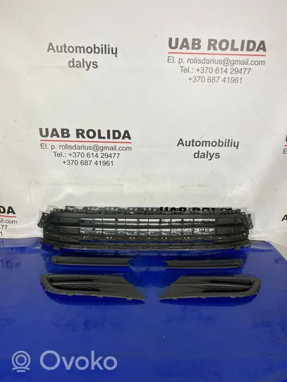 Volkswagen Jetta VI Grille inférieure de pare-chocs avant 5C6853677D