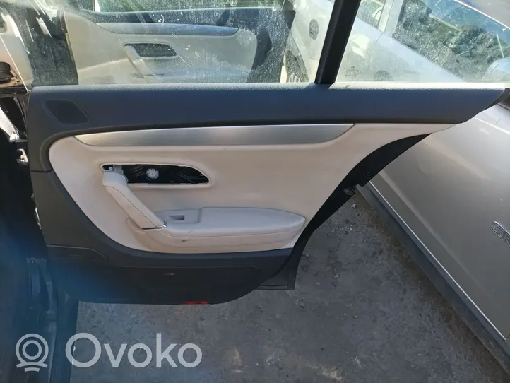 Volkswagen Passat Alltrack Boczki / Poszycie drzwi tylnych 3C8867212AD