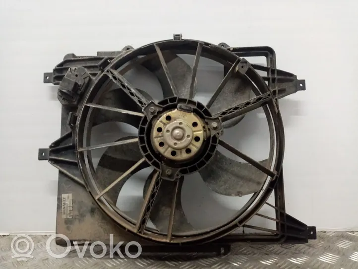 Renault Clio II Ventilateur de refroidissement de radiateur électrique 7700428659J