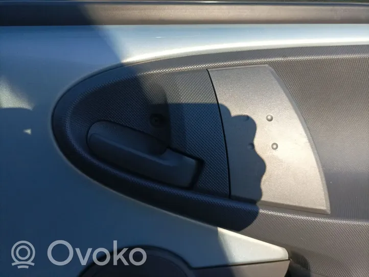 Toyota Aygo AB10 Klamka wewnętrzna drzwi przednich 692050D060B2