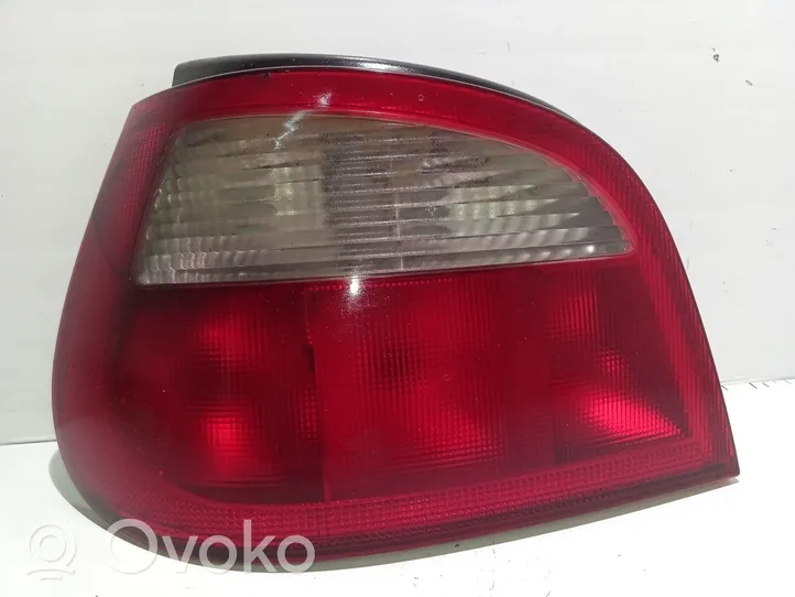 Renault Megane II Lampa tylna 7700428320