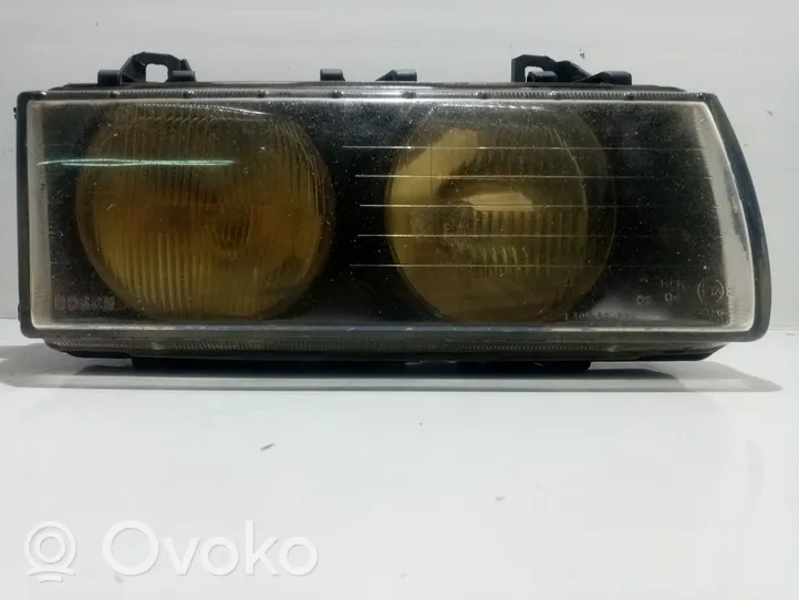 BMW 3 E30 Lampa przednia 0301095202