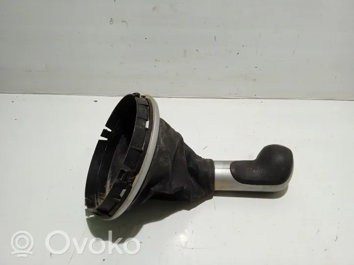 Skoda Fabia Mk1 (6Y) Gear shift rod 