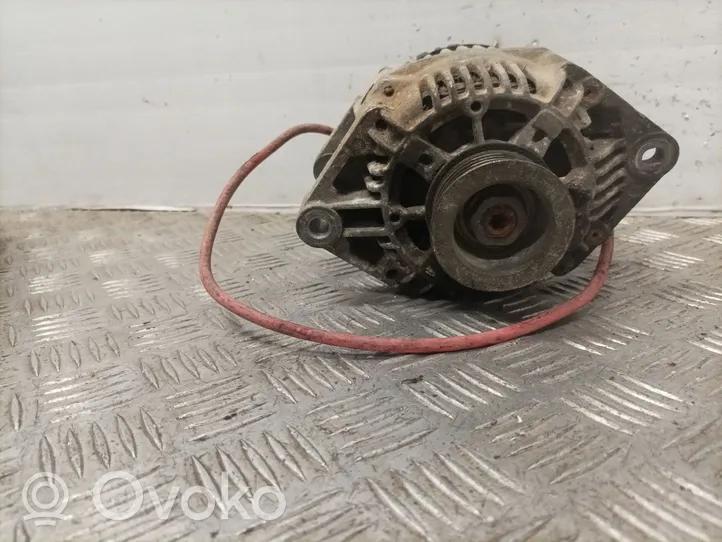 Renault Trafic I Alternator 2541953B