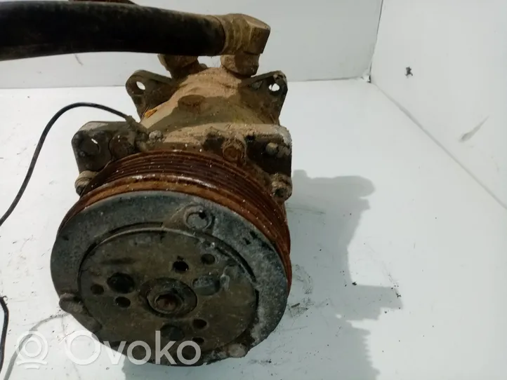 Daihatsu Feroza Ilmastointilaitteen kompressorin pumppu (A/C) 