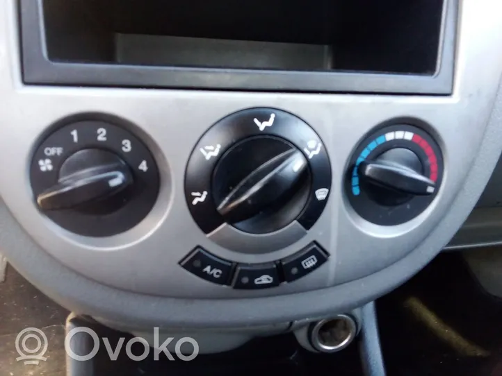 Chevrolet Lacetti Module unité de contrôle climatisation 96615408