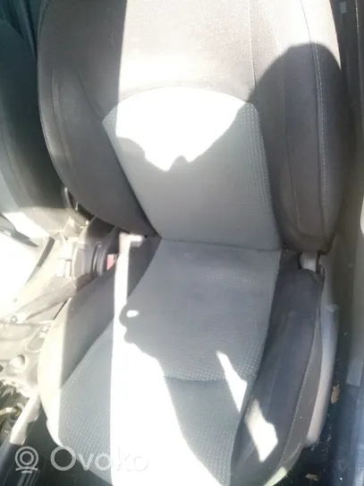Peugeot 206 Fotel przedni kierowcy 