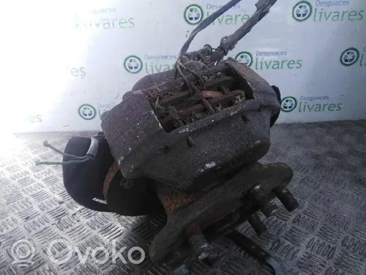 Iveco Daily 45 - 49.10 Fusée d'essieu de moyeu de la roue avant 
