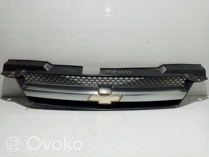 Chevrolet Aveo Grille de calandre avant 96618859