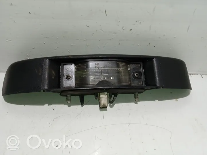 Nissan Primastar Lampa oświetlenia tylnej tablicy rejestracyjnej 8200434685