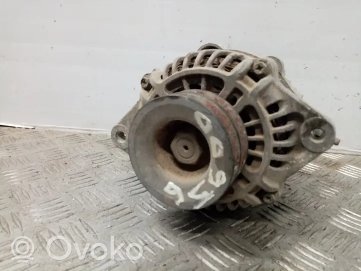 Nissan NP300 Generatore/alternatore 23100VK010