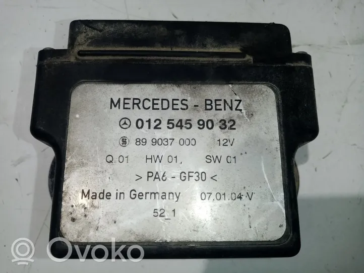 Mercedes-Benz S AMG W221 Relais de bougie de préchauffage 0125459032