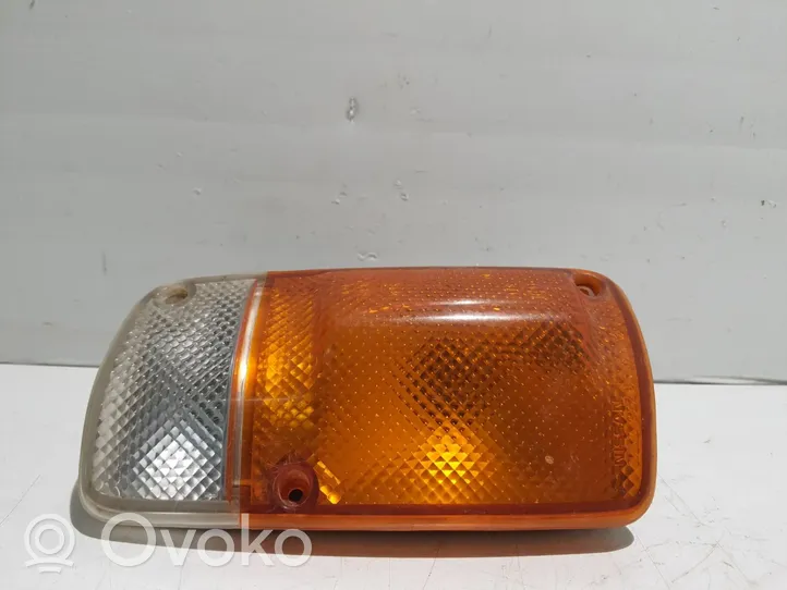 Nissan Patrol 260 Indicatore di direzione anteriore B612501J00