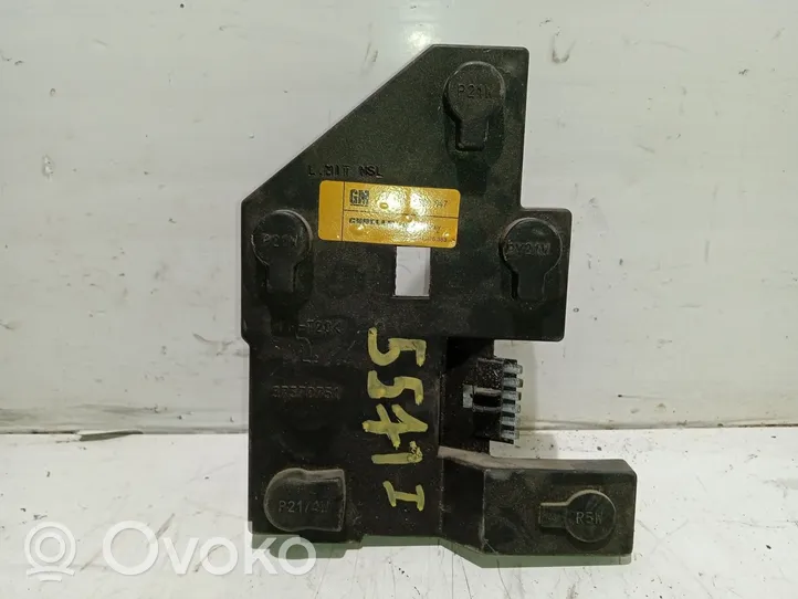 Opel Vectra A Porte ampoule de feu arrière 90568047