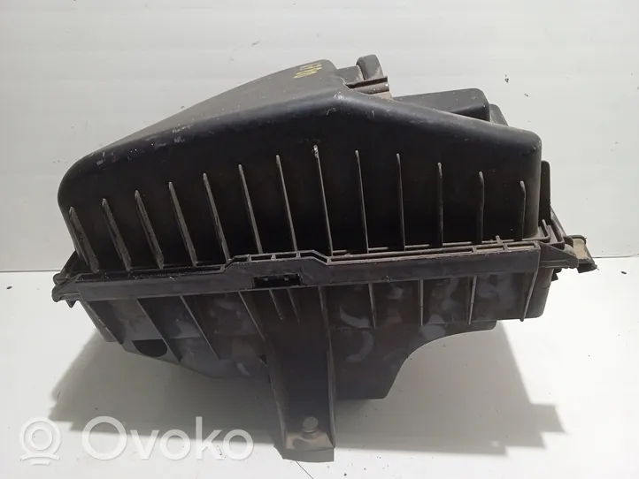 Volvo S60 Air filter box 8626061