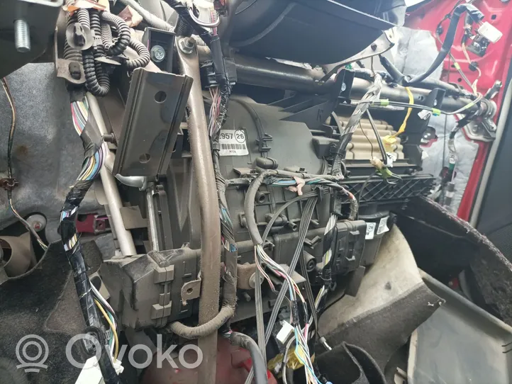 Toyota Yaris Salono oro mazgo komplektas 870100D260