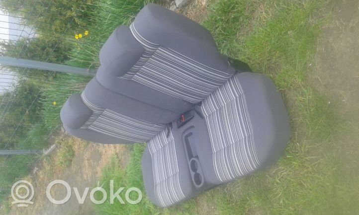 Volkswagen Fox Rear seat 