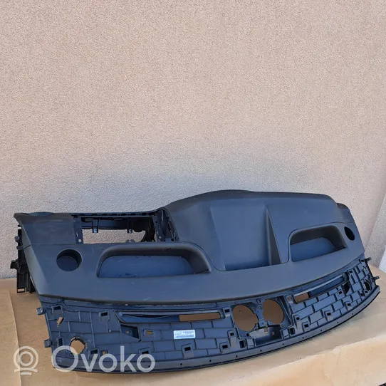 Mercedes-Benz Vito Viano W447 Kojelauta A44768000879051