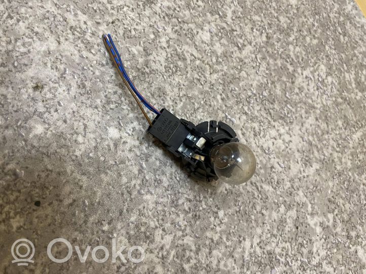 Audi 80 90 S2 B4 Element lampy tylnej 443971996