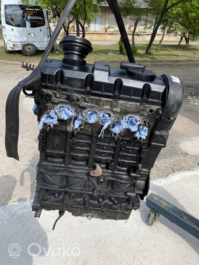 Volkswagen Touran I Engine AVG