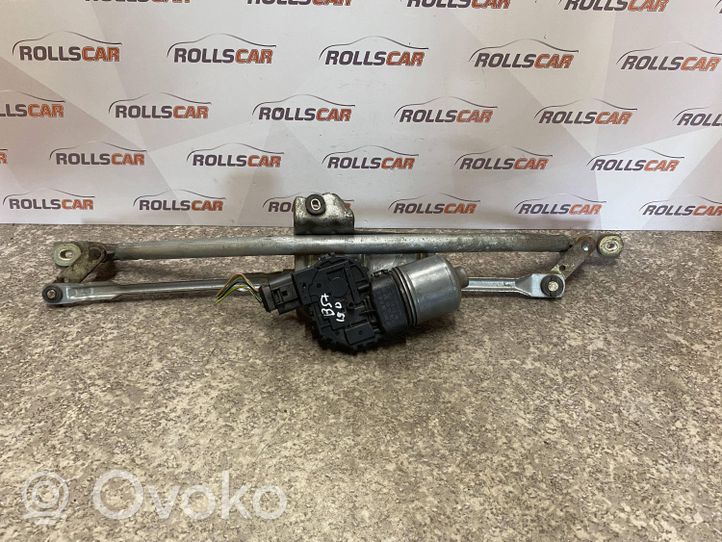 Volkswagen PASSAT B5.5 Front wiper linkage and motor 8D1955605B