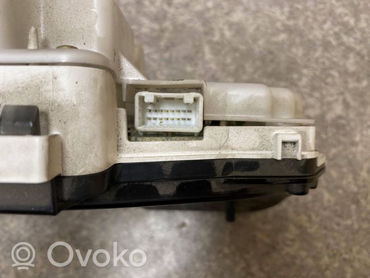 Toyota Avensis Verso Spidometrs (instrumentu panelī) 8380044A50