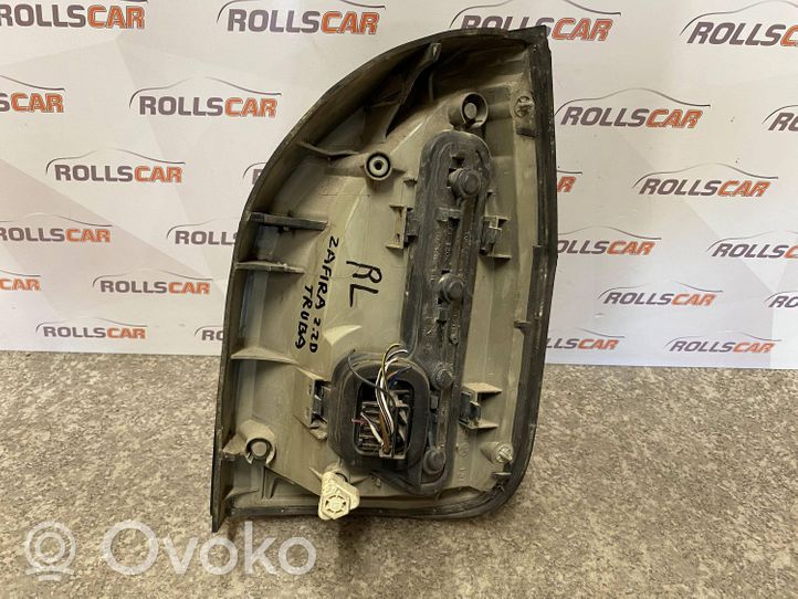 Opel Zafira A Lampa tylna 62280