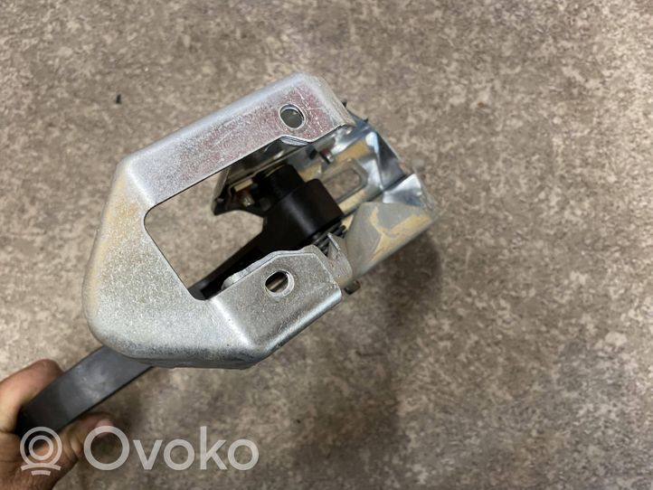 Opel Zafira A Clutch pedal 90581106